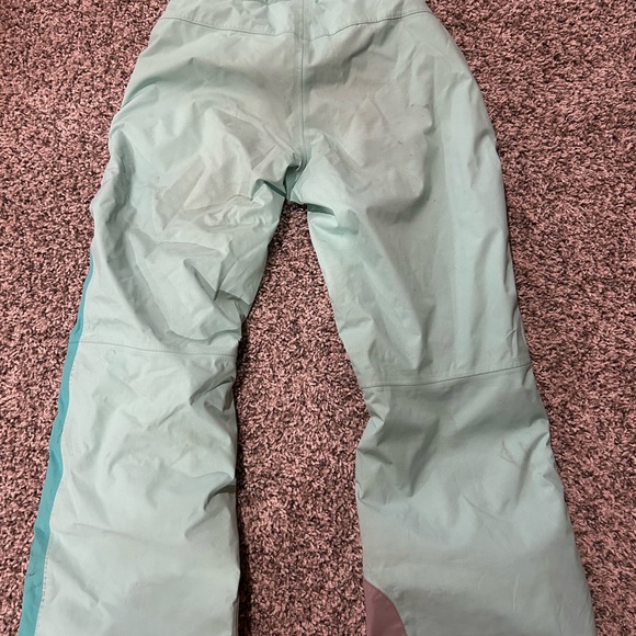North Face snow set with 2 in 1 jacket. Inner fleece pics attached - Picture 5 of 7
